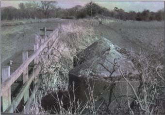 Tank traps in Hilperton